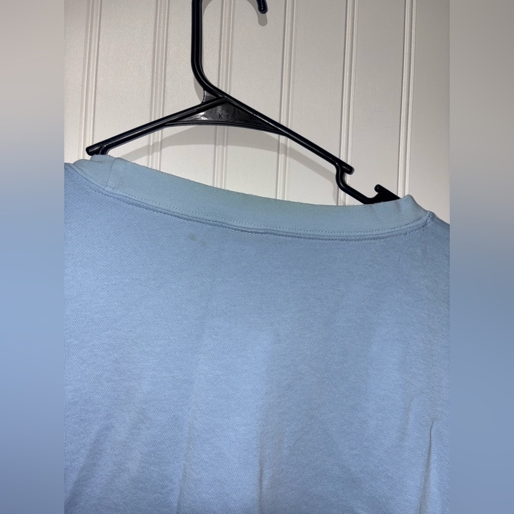 Vintage Holiday Editions Light Blue Snowflake Sweatshirt - Picture 5 of 5